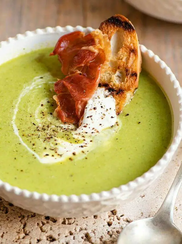 Green Pea Soup with Crispy Prosciutto