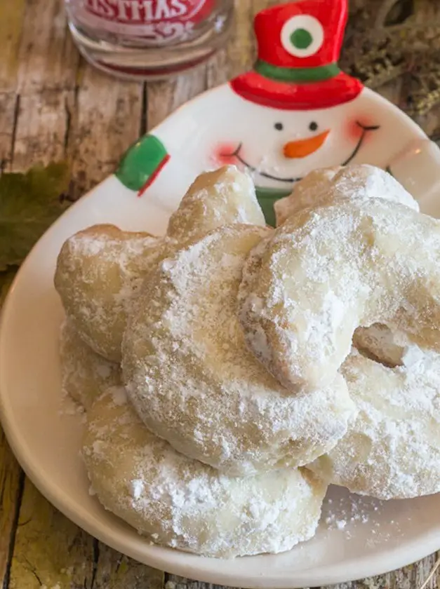 Almond Crescent Cookies