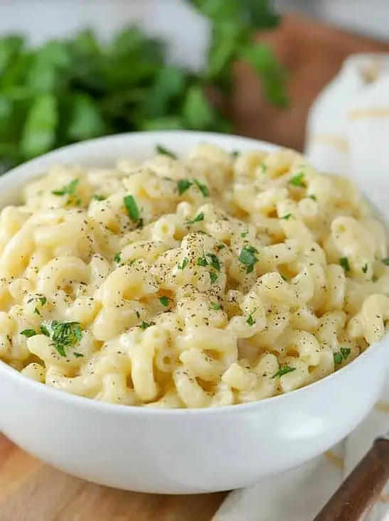 Guinness and Irish Cheddar Macaroni and Cheese