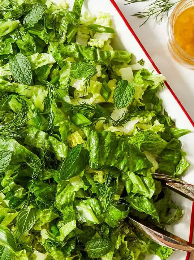 Romaine Lettuce Salad with Mint and Dill