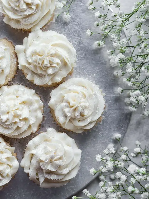 Vegan Vanilla Cupcakes