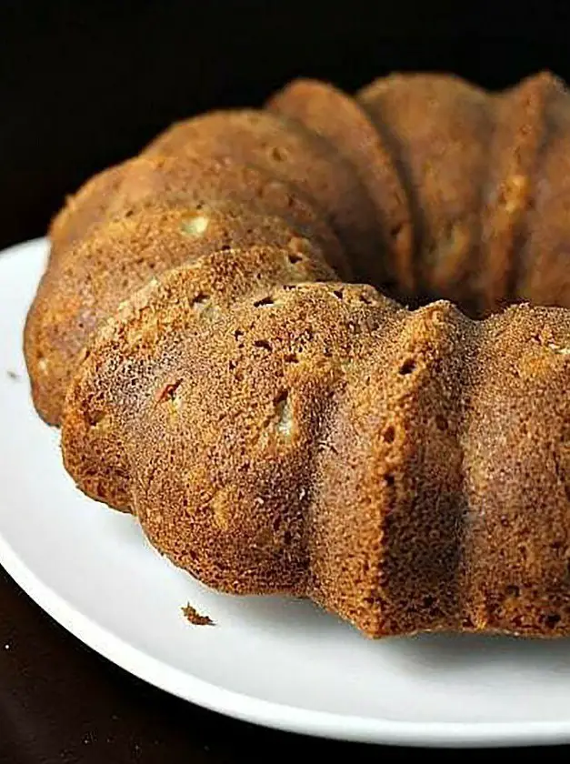 Apple Cinnamon Bundt Cake