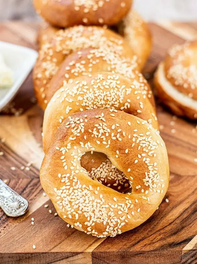 Easy Overnight Bagels