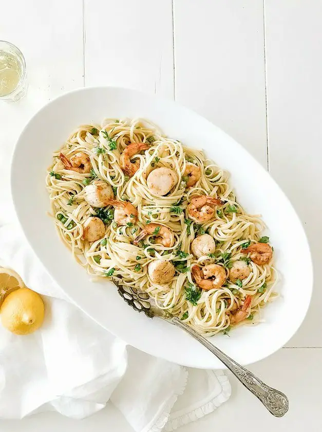 Seafood Linguine