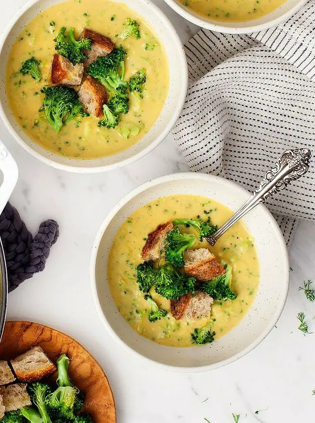 Vegan Broccoli Soup