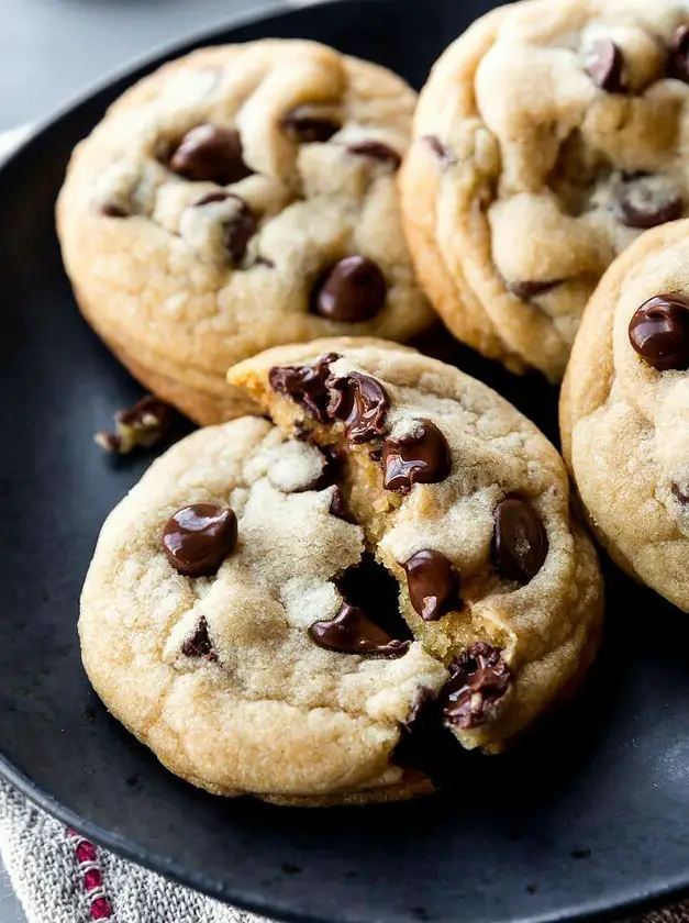 Soft Chocolate Chip Cookies