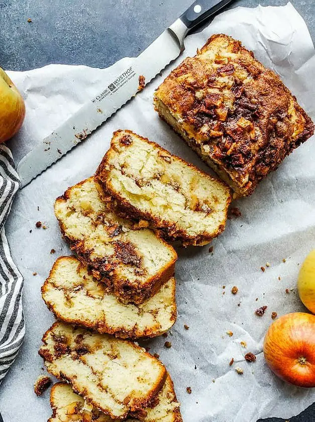 Apple Cinnamon Bread