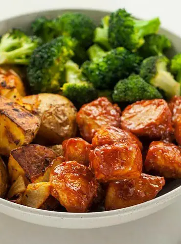 Skinny Chicken and Roasted Potato Bowl