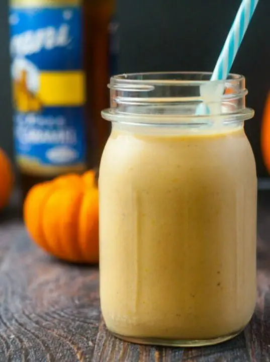 Pumpkin Low Carb Smoothie with Salted Caramel