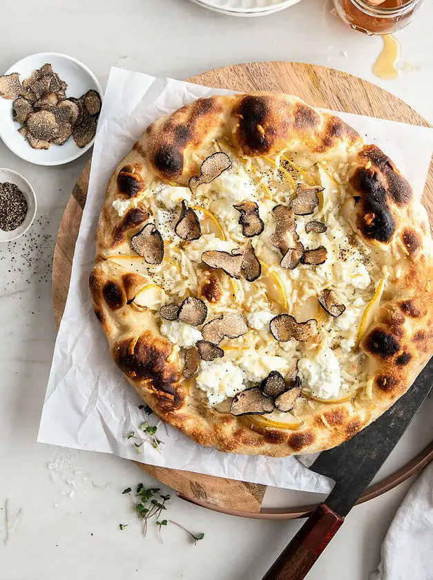 Black Truffle Pizza