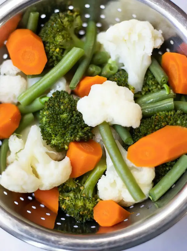 Instant Pot Steamed Vegetable Medley