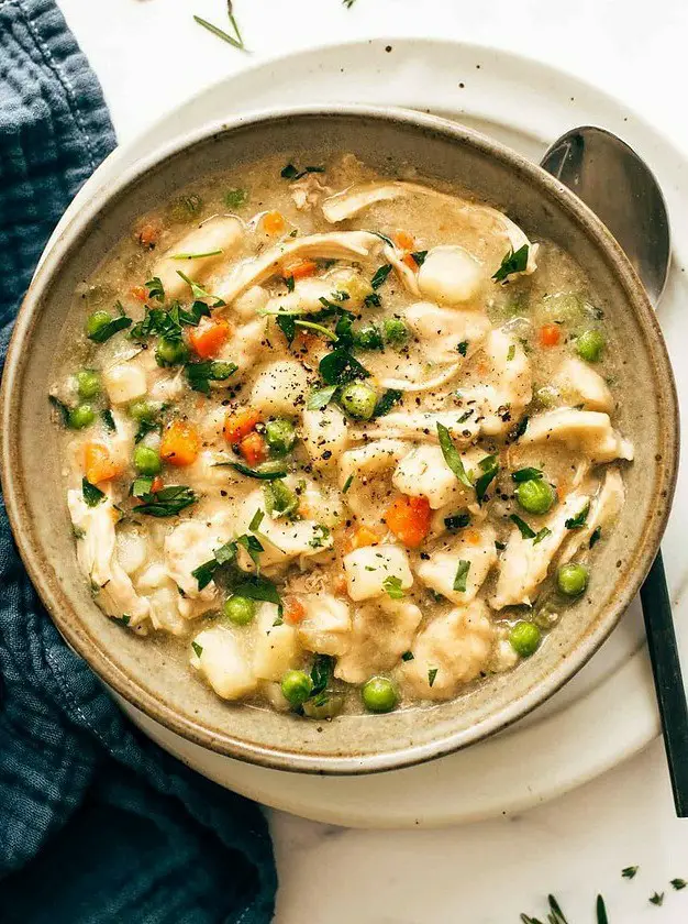 Instant Pot Chicken and Dumplings