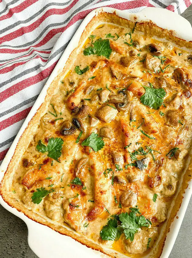 Creamy Keto Chicken Casserole