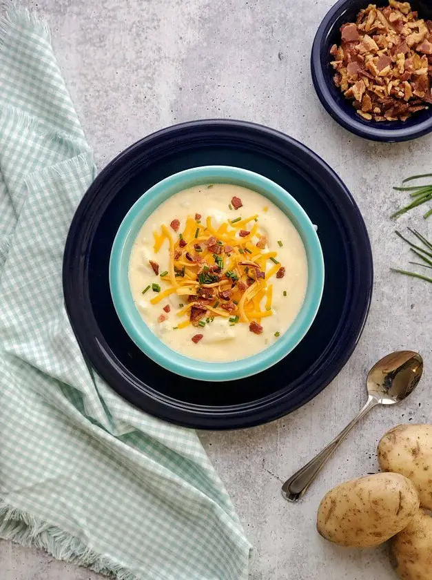 Cheesy Potato Soup