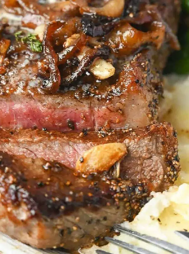 Pan Seared Garlic Rib Eye Steak