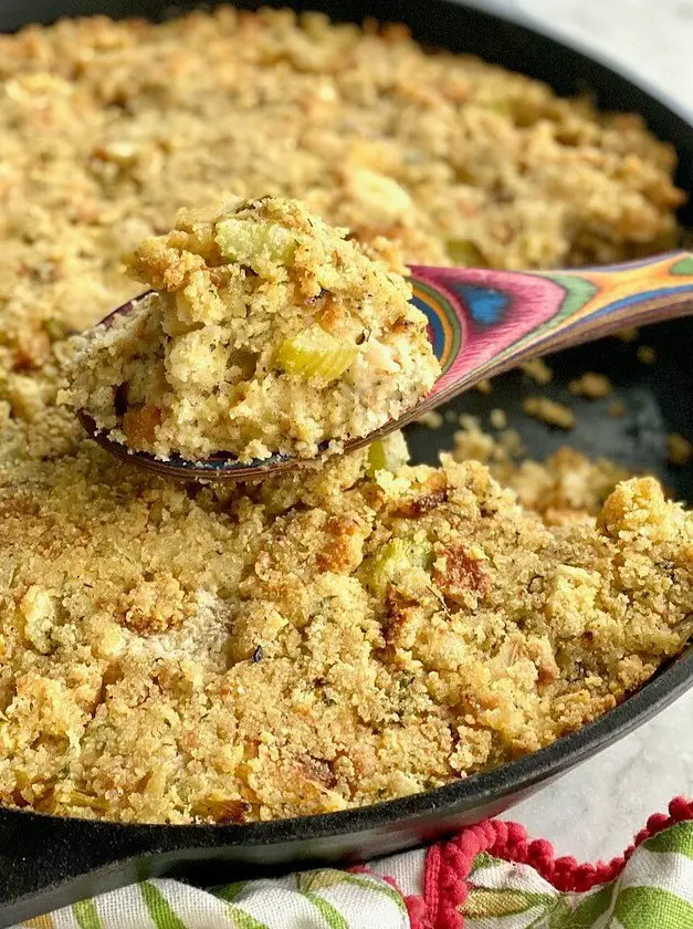 Southern Cornbread Biscuit Dressing