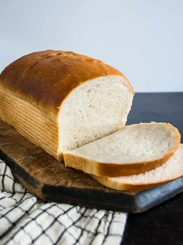 Soft Sourdough Sandwich Bread