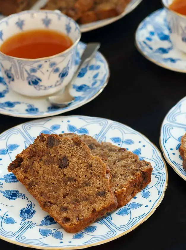 Old-Fashioned English Tea Loaf