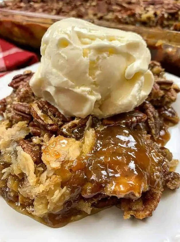 Pecan Pie Cobbler