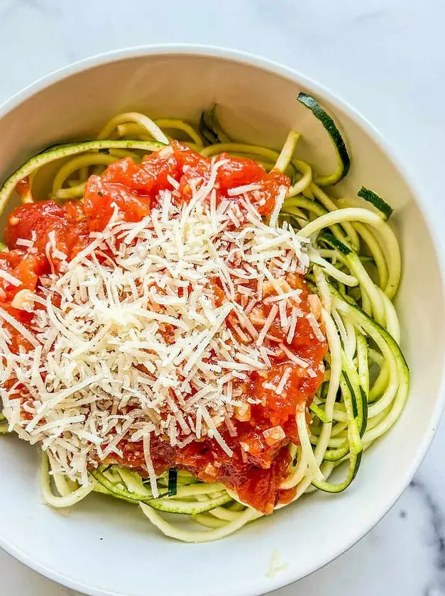 Zucchini Noodles with Marinara