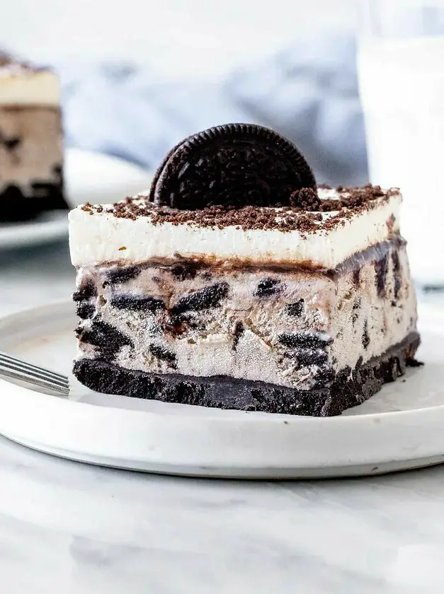 Oreo Ice Cream Cake