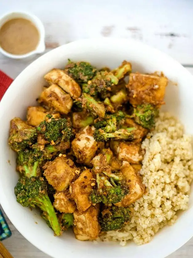 Keto Tofu Stir Fry with Broccoli