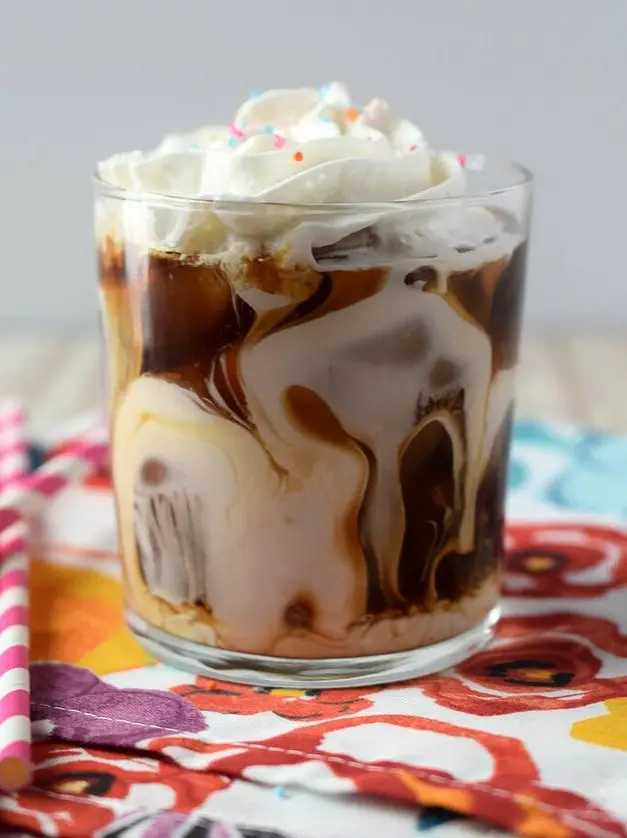 White Mocha Iced Latte