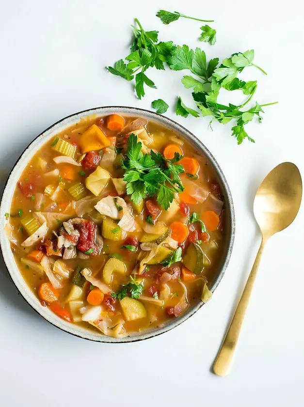 Easy Vegetable Detox Soup