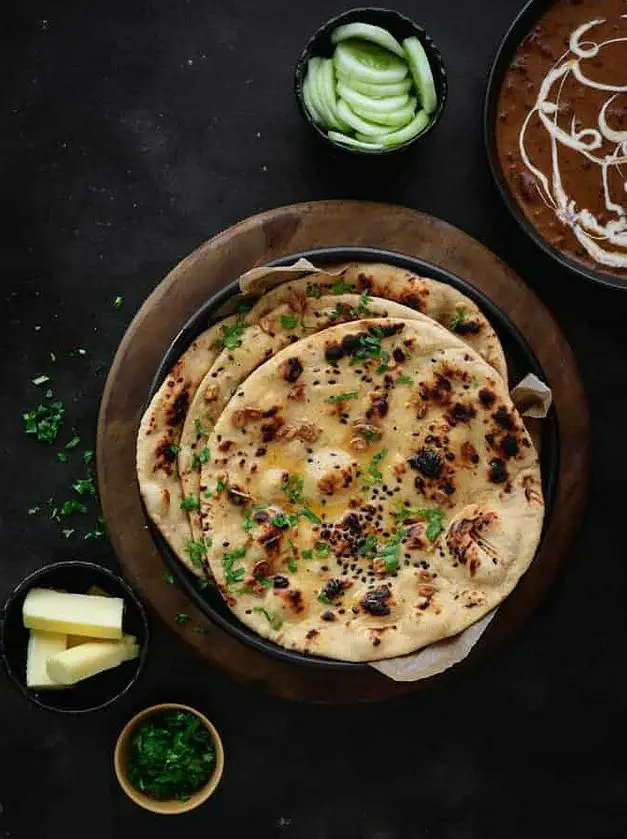 Tawa Garlic Naan