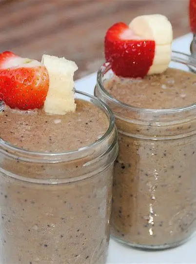 Chocolate Banana Berry Smoothie with Spinach