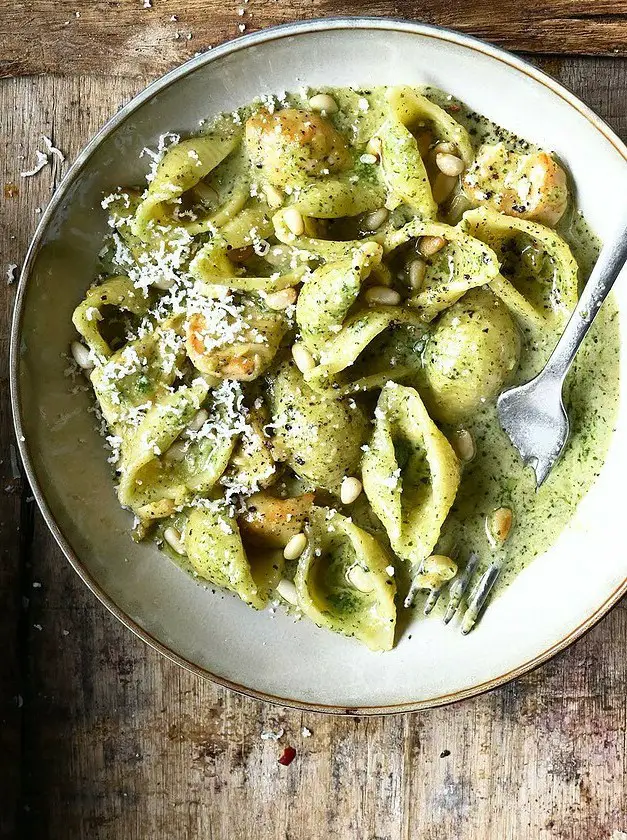 Creamy Pesto Chicken Pasta