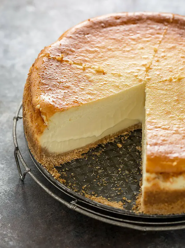 Extra Rich and Creamy Cheesecake