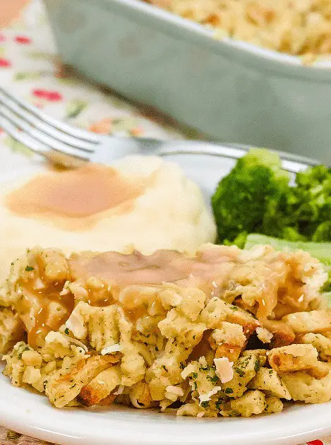 Chicken and Stuffing Casserole