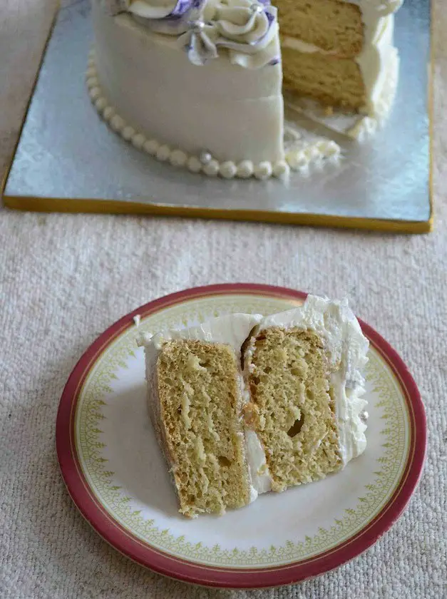 Vegan Vanilla Sponge