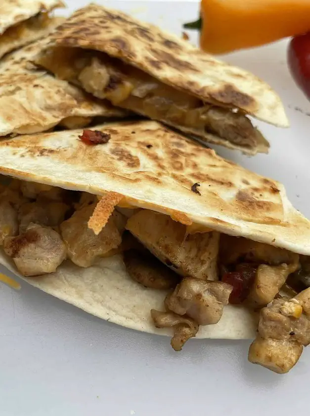 Cheesy Chicken Quesadilla