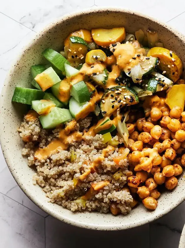 Quinoa Chickpea Buddha Bowl