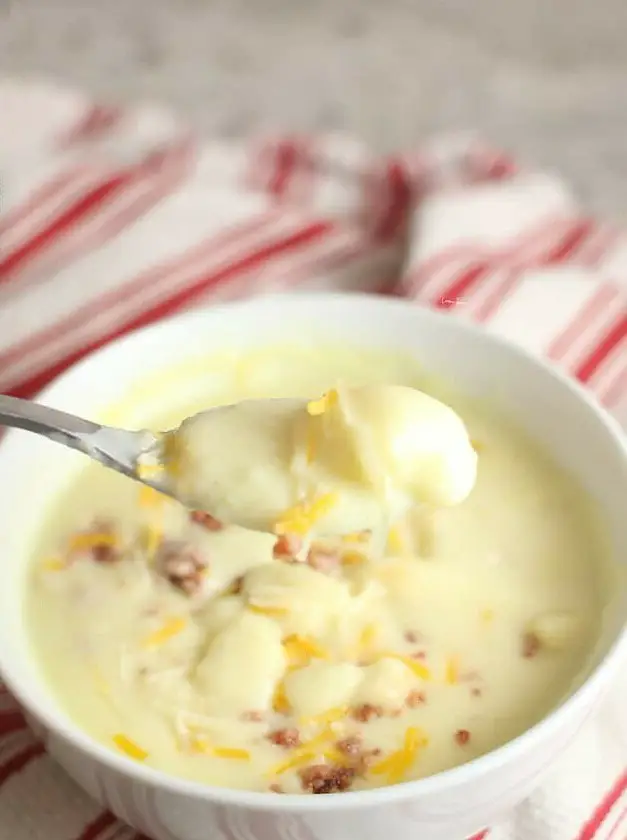 Cream Cheese Potato Soup