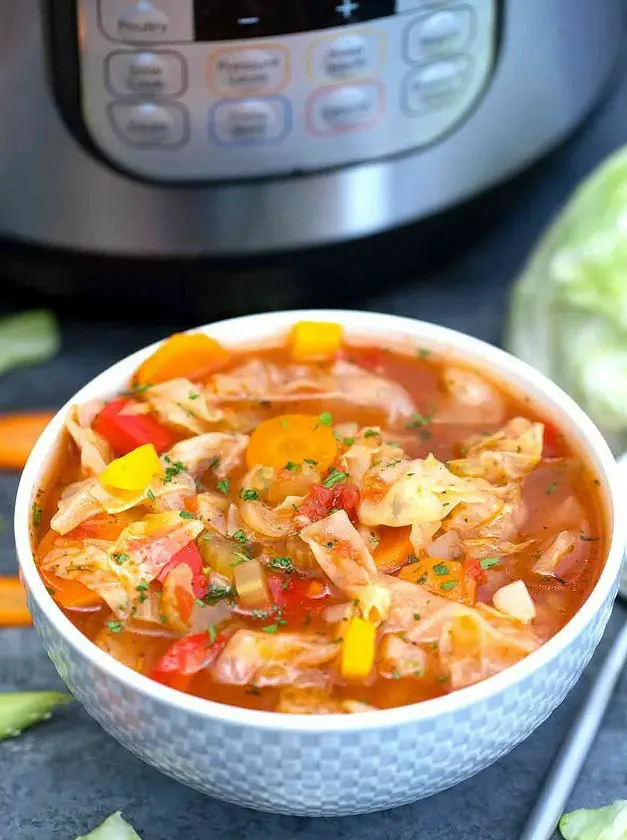 Instant Pot Cabbage Soup