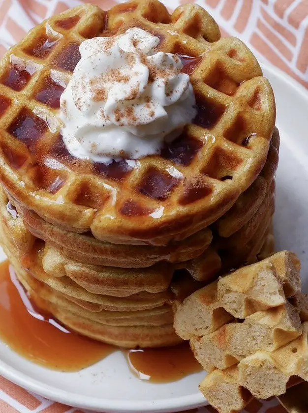 Healthy Pumpkin Waffles