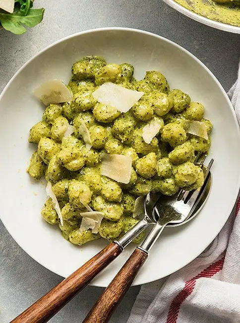 Creamy Pesto Gnocchi