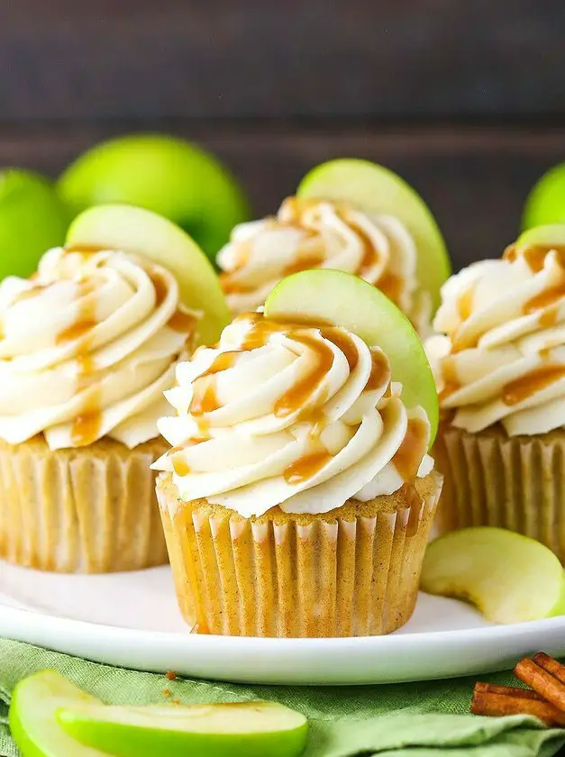 Caramel Apple Cupcakes