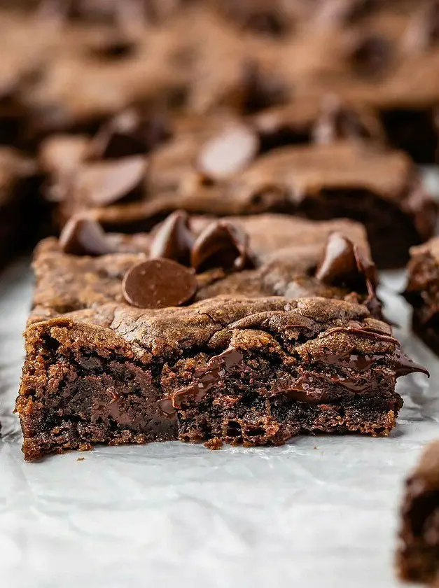 Chocolate Cookie Bars