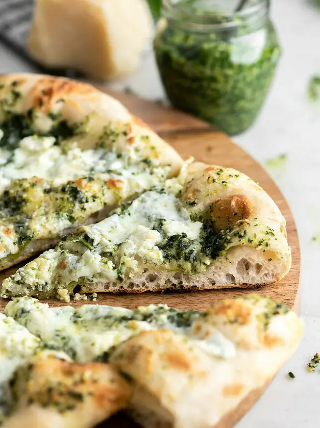 Pesto Pizza