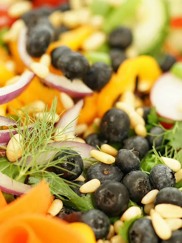 Green Salad with Fruit