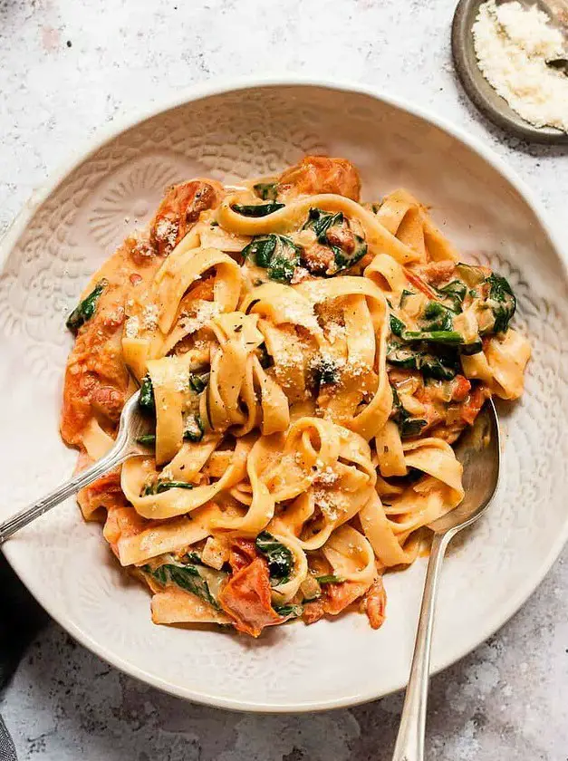 Roasted Tomato Pasta