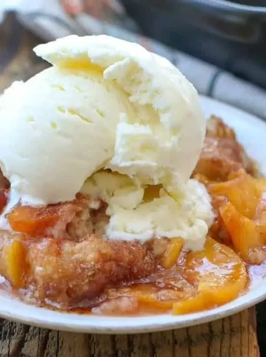 Southern Peach Cobbler