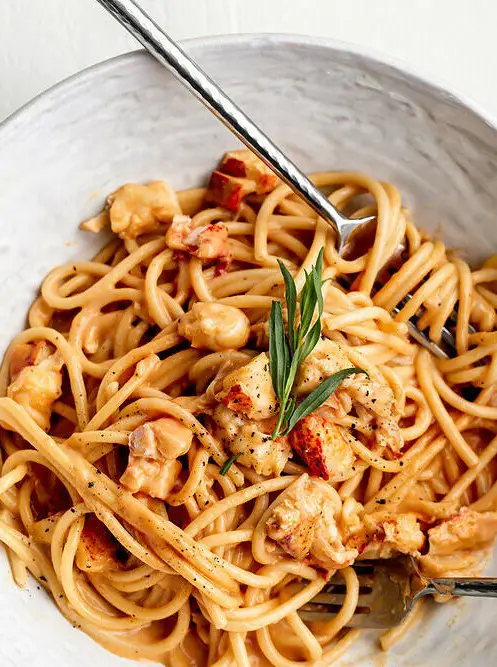 Creamy Lobster Pasta