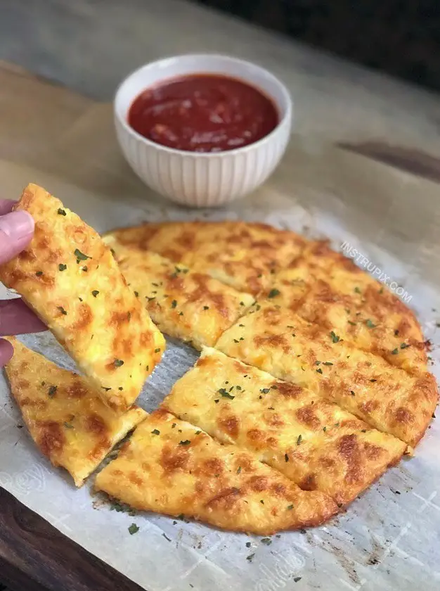 KETO Cheesy Garlic "Breadsticks"