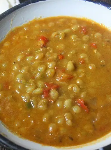 Green Peas Curry