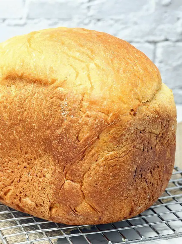 Bread Machine Buttermilk Bread